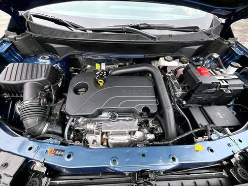 Certified 2026 Chevrolet Equinox LT image 9