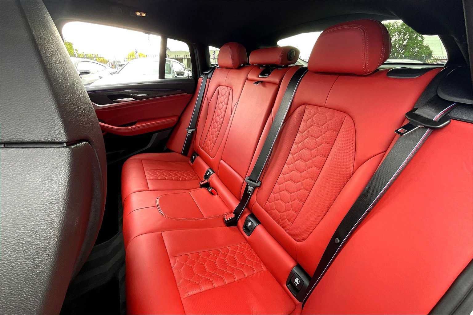 Used 2022 BMW X4 M w/ Competition Package AWD/4WD image 28