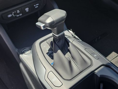 New 2026 Kia K4 FWD image 25