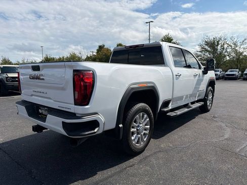 Used 2023 GMC Sierra 2500 Denali w/ Technology Package AWD/4WD image 3