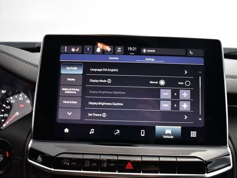 New 2026 Jeep Compass Latitude image 25