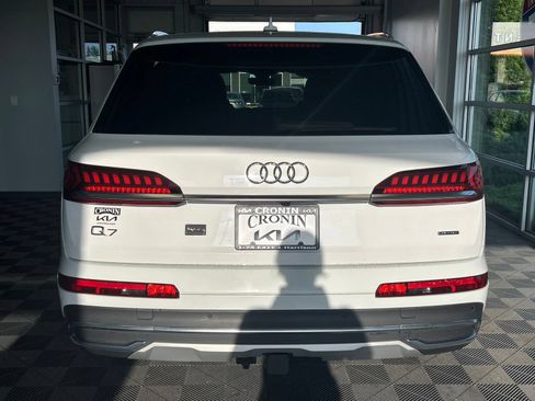 Used 2021 Audi Q7 3.0T Premium AWD/4WD image 5