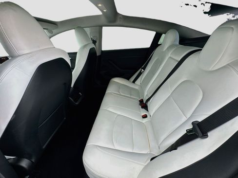 Used 2023 Tesla Model 3 Standard Range RWD image 16