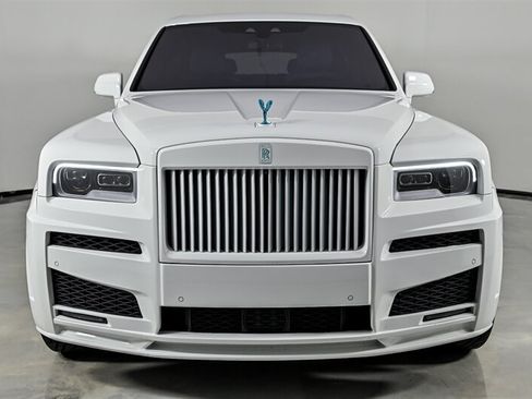 Used 2023 Rolls-Royce Cullinan AWD/4WD image 5