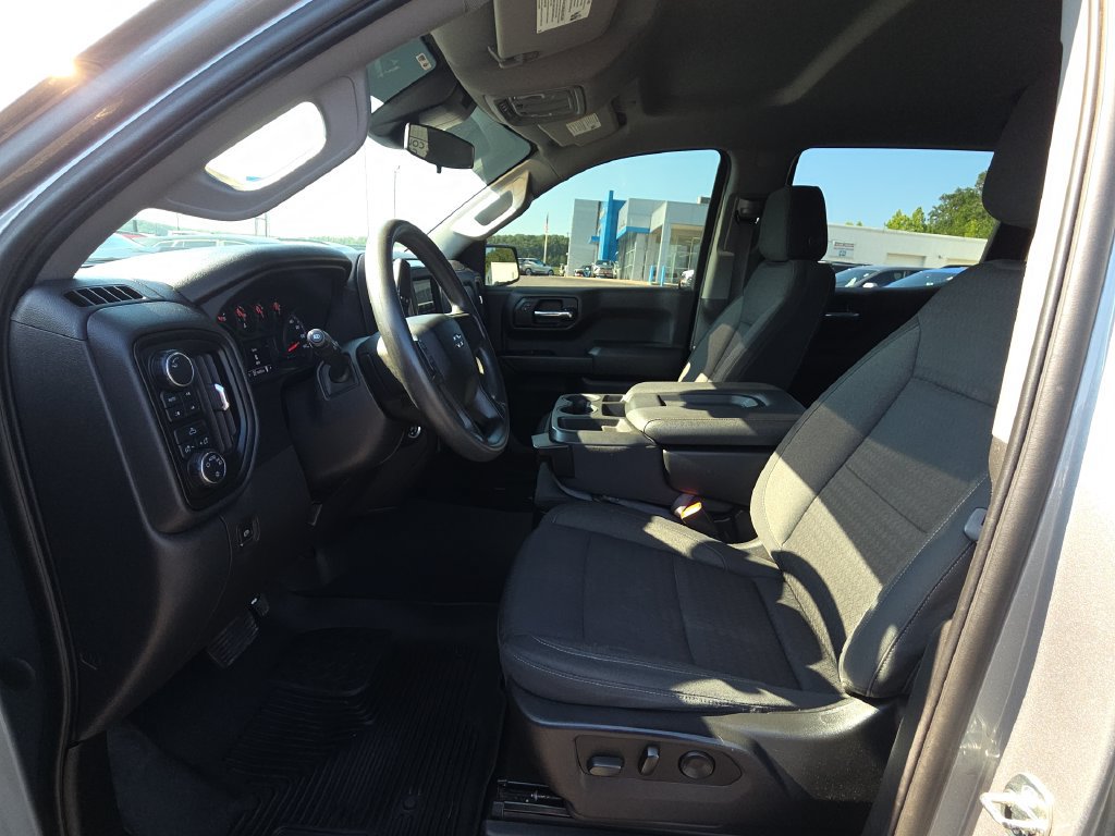 Used 2023 Chevrolet Silverado 1500 Custom Trail Boss AWD/4WD image 16
