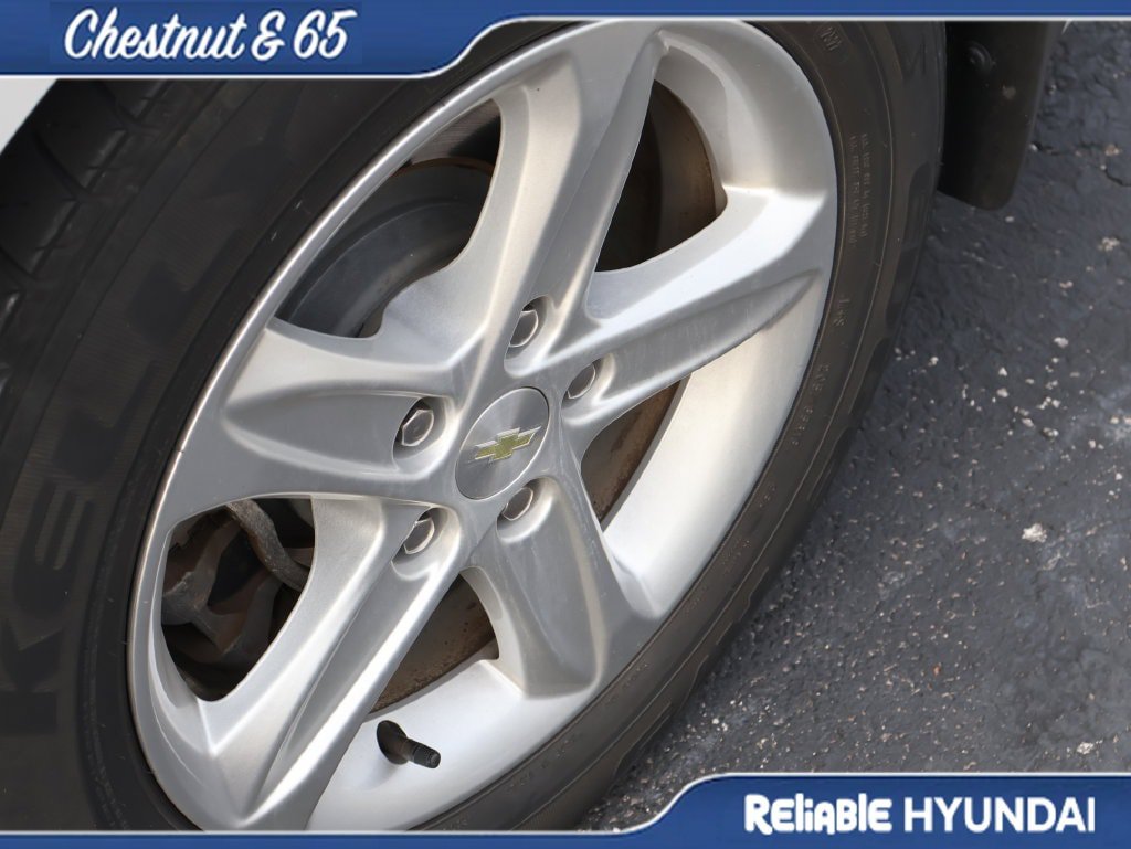Used 2020 Chevrolet Malibu LS FWD image 24