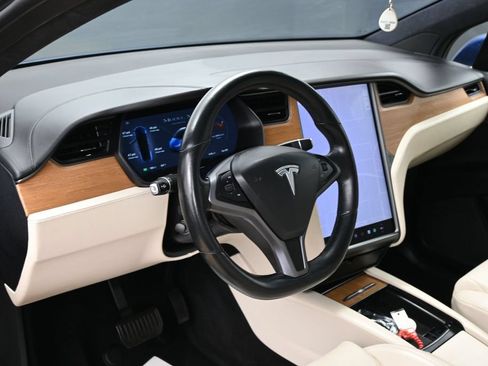 Used 2020 Tesla Model X Long Range AWD/4WD image 25