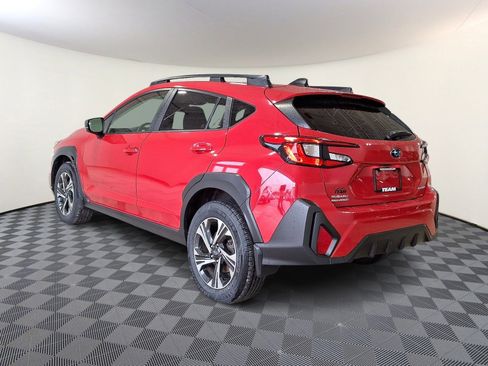 Used 2024 Subaru Crosstrek 2.0i Premium image 5