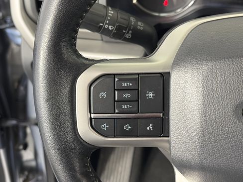 Used 2024 Ford Expedition XLT AWD/4WD image 31