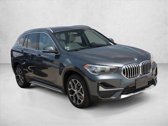 Used 2022 BMW X1 xDrive28i w/ Convenience Package AWD/4WD image 3
