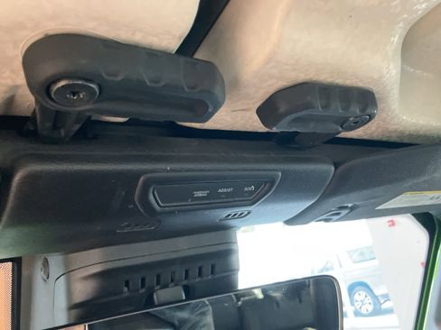 Used 2019 Jeep Wrangler Unlimited Rubicon image 23