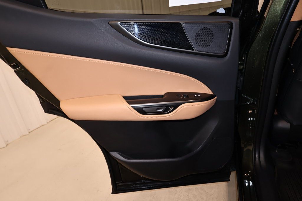Used 2025 Lexus NX 350 AWD image 14