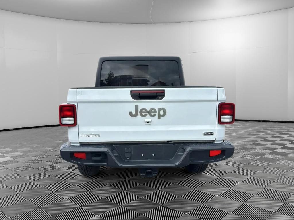 Used 2022 Jeep Gladiator Overland w/ Popular Equipment Package AWD/4WD image 8
