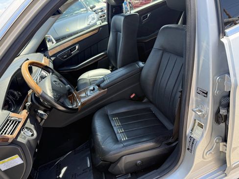 Used 2013 Mercedes-Benz E 350 4MATIC Sedan image 7