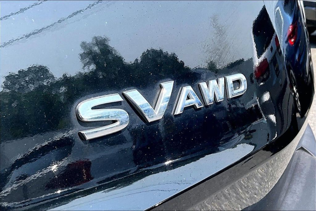 Used 2023 Nissan Rogue SV AWD/4WD image 24