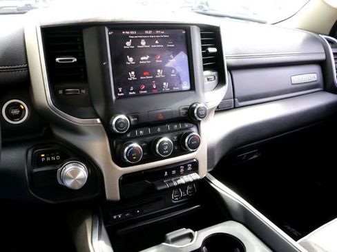 Used 2019 RAM 1500 Laramie RWD image 17