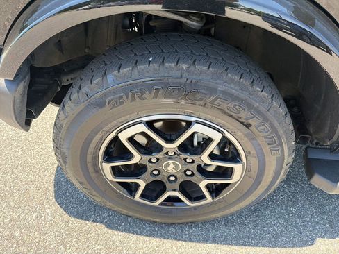 Used 2024 Ford Bronco Outer Banks AWD/4WD image 11
