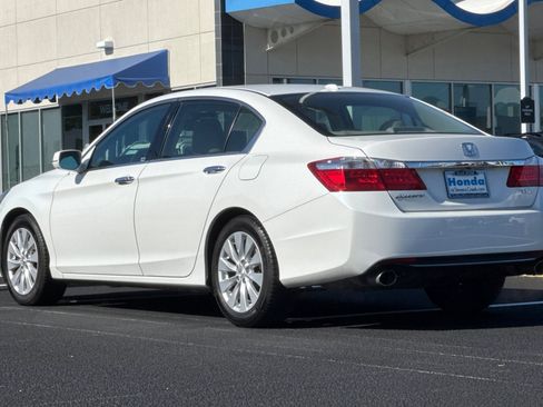 Used 2015 Honda Accord EX-L image 3