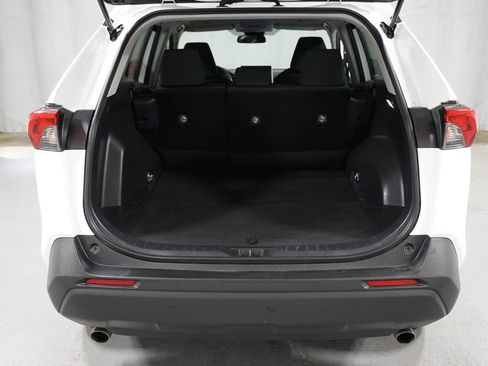 Certified 2025 Toyota RAV4 LE image 32