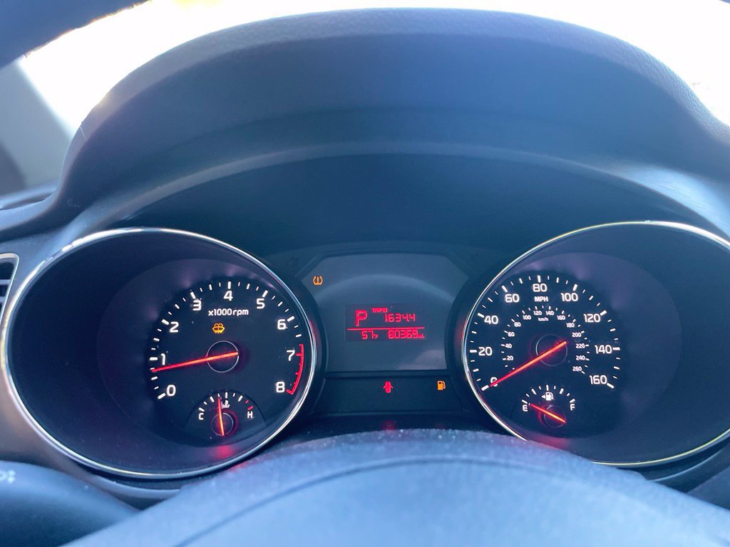 Used 2017 Kia Sedona L FWD image 15