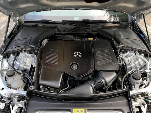 Used 2024 Mercedes-Benz C 300 Sedan image 32
