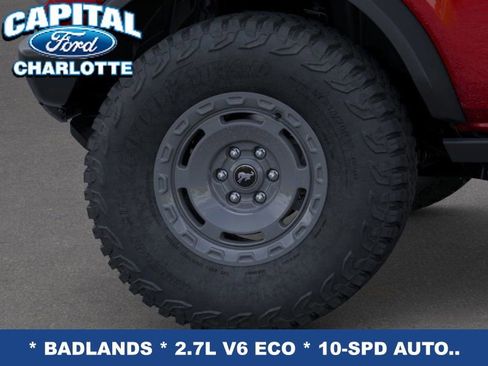 New 2025 Ford Bronco Badlands w/ Sasquatch Package AWD/4WD image 23