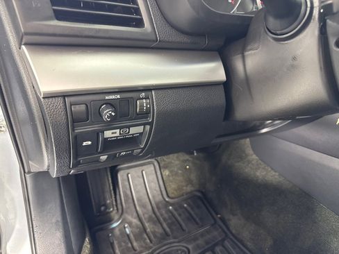 Used 2014 Subaru Outback 2.5i Premium w/ Moonroof Package image 15