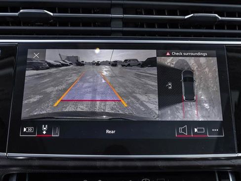 Used 2021 Audi Q7 3.0T Prestige w/ Prestige Package image 18