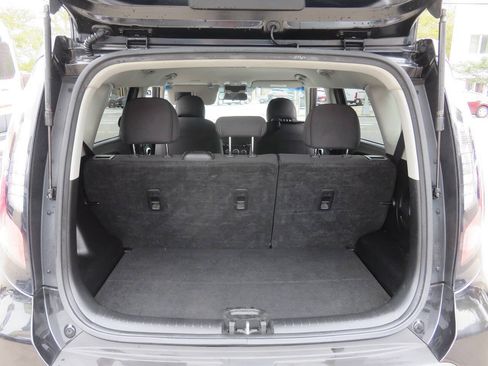 Used 2015 Kia Soul FWD image 20