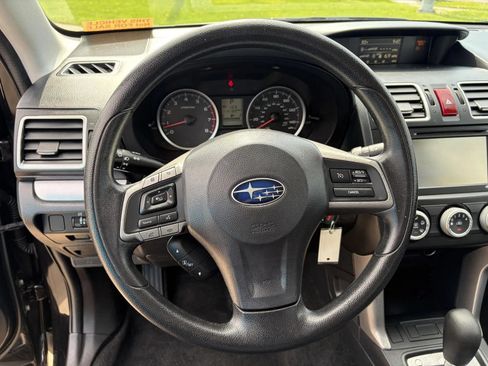 Used 2016 Subaru Forester 2.5i w/ Alloy Wheel Package AWD/4WD image 12