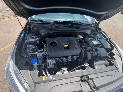 Used 2024 Kia Forte LXS FWD image 31