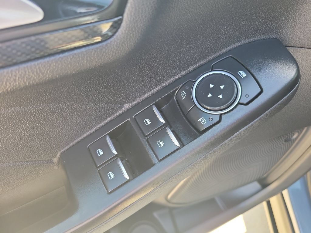 Used 2025 Ford Escape ST-Line Select AWD/4WD image 21