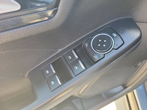 Used 2025 Ford Escape ST-Line Select AWD/4WD image 21