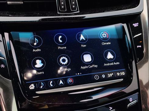 Used 2018 Cadillac CTS Luxury image 3