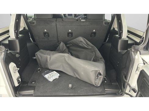 Used 2023 Jeep Wrangler Unlimited Sport AWD/4WD image 23
