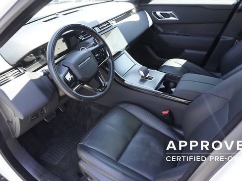 Used 2025 Land Rover Range Rover Velar Dynamic SE AWD/4WD image 18