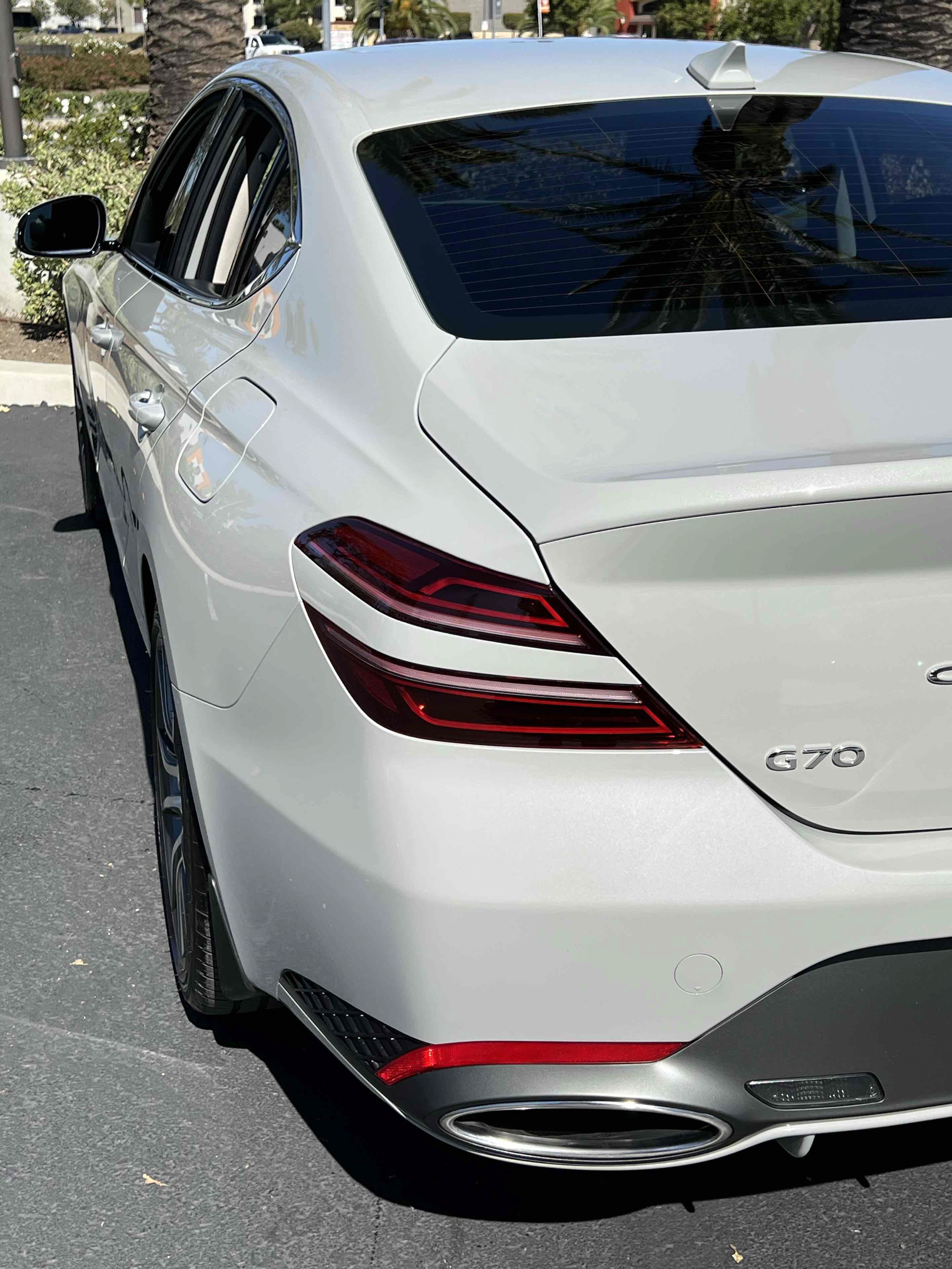 Used 2025 Genesis G70 2.5T RWD image 51