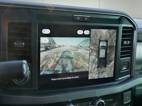 Used 2025 Ford F250 Platinum image 27