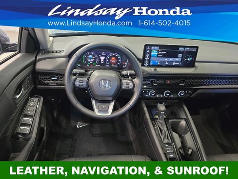Used 2025 Honda Accord Touring image 12