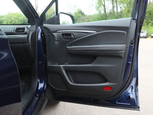Used 2023 Honda Passport EX-L image 9
