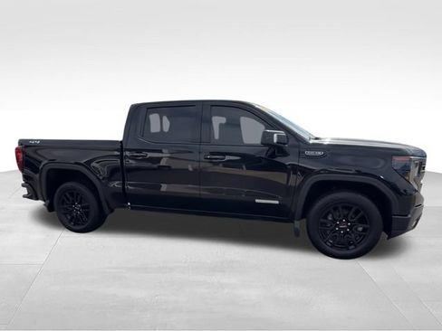 Used 2023 GMC Sierra 1500 Elevation w/ Preferred Package AWD/4WD image 9