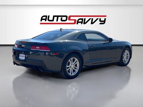 Used 2015 Chevrolet Camaro LT RWD image 7