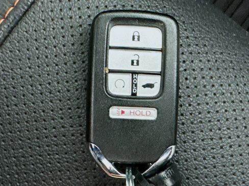 Used 2023 Honda Passport TrailSport image 38