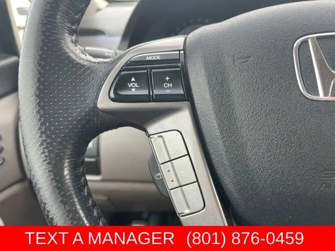 Used 2015 Honda Odyssey Touring Elite image 25