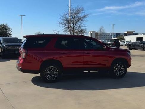 Used 2022 Chevrolet Tahoe Z71 w/ Luxury Package image 9