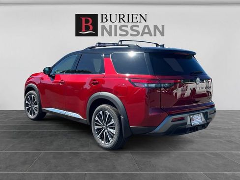 New 2026 Nissan Pathfinder Platinum w/ Cargo Package AWD/4WD image 3