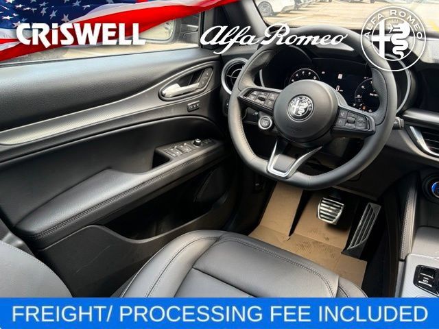 New 2026 Alfa Romeo Stelvio Sprint w/ Convenience Package AWD/4WD image 44