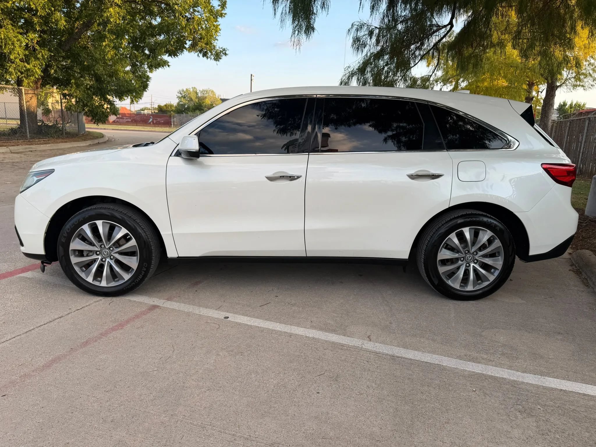 Used 2014 Acura MDX w/ Technology Package AWD/4WD image 8