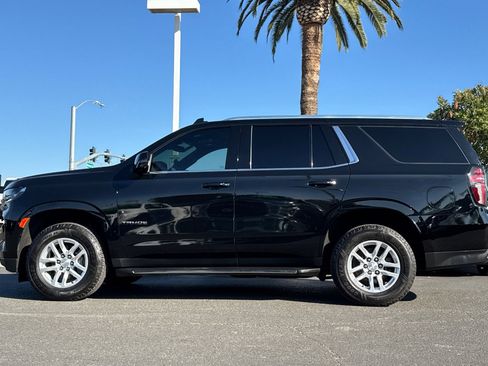 Used 2022 Chevrolet Tahoe LT w/ Luxury Package image 8