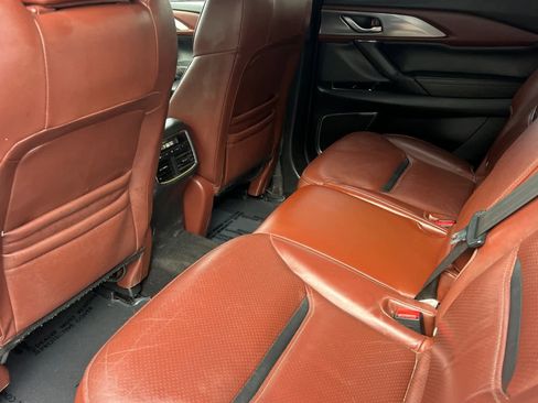 Used 2017 MAZDA CX-9 Signature image 4